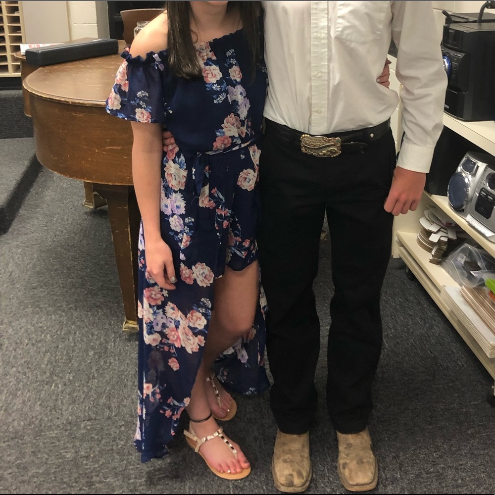 High-Low Romper - Picture 2 of 4